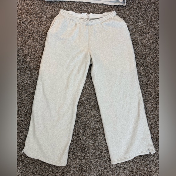 Wild Fable Lounge Set - Picture 7 of 16